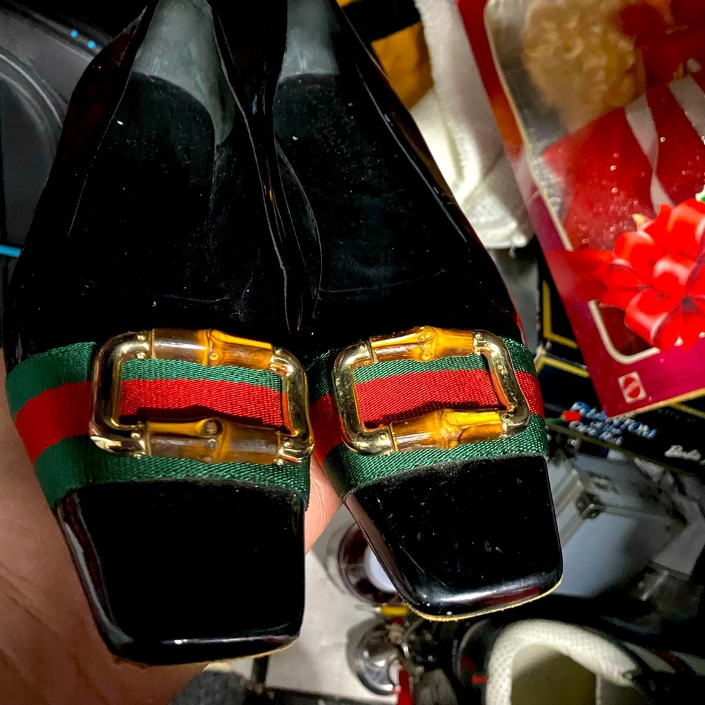 Gucci flats